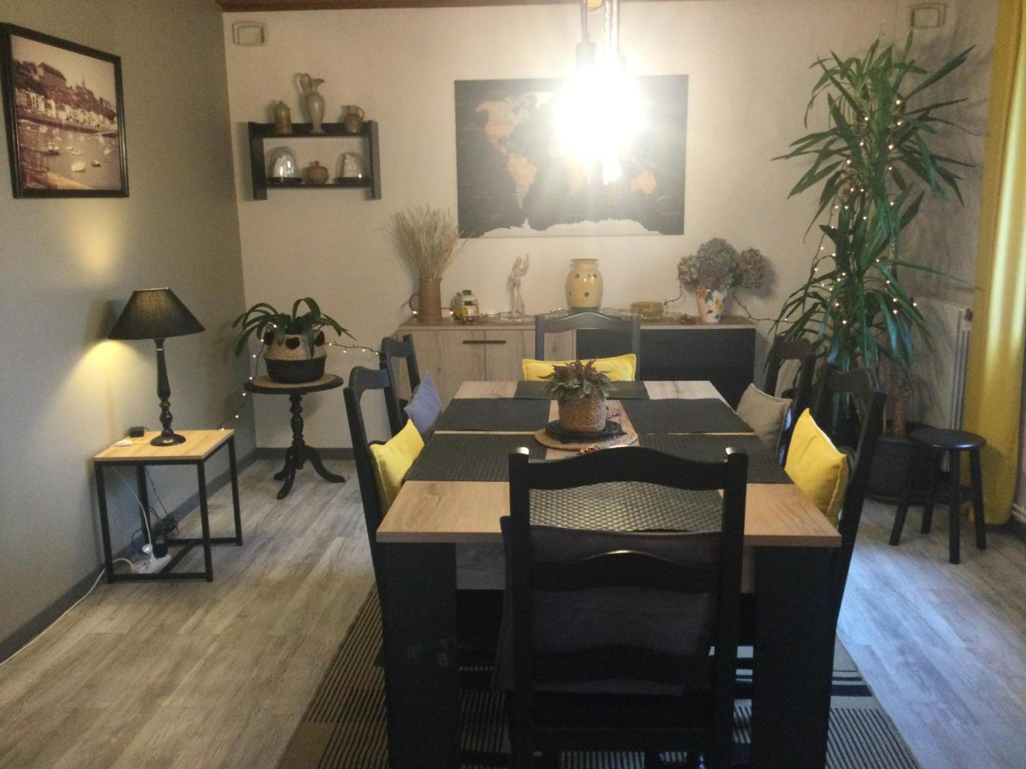 Coup de cœur assuré ! CALM Comme à la Maison ! maison spacieuse avec grande terrasse pour 2 à 5 personnes proximité Granville et mer avec wifi et parking gratuits Exterior foto